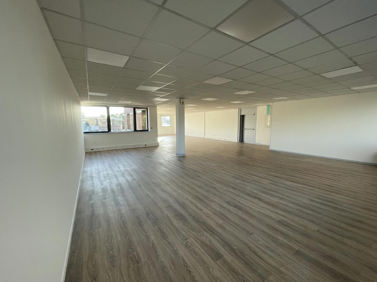 Bureau Villeneuve-d'Ascq 661m² Location bureau Villeneuve-d'Ascq Nord OLBUR2114062 5